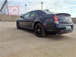 کرایسلەر 300